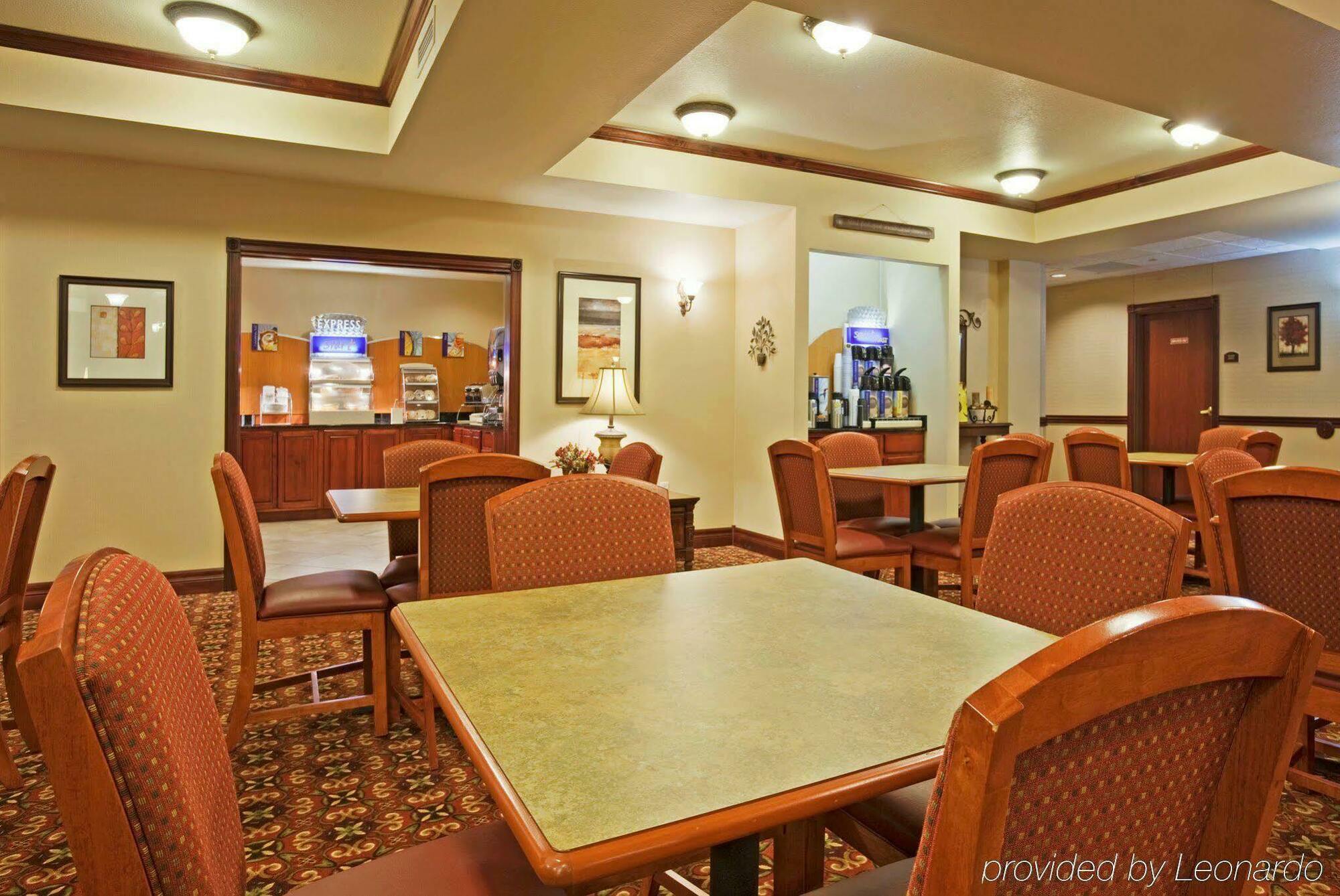 Holiday Inn Express & Suites Wausau By Ihg Weston Eksteriør billede
