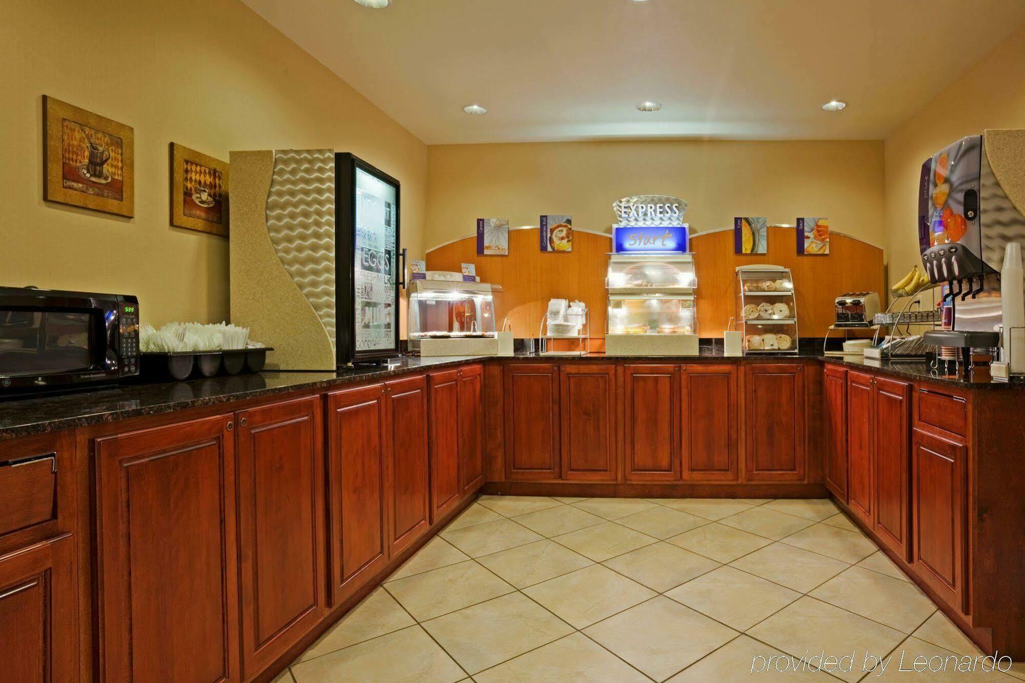 Holiday Inn Express & Suites Wausau By Ihg Weston Eksteriør billede